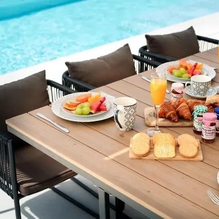 ヴィラ Private With Heated Pool In 1 - Lanzarote *