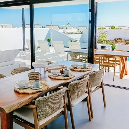 Private With Heated Pool In 1 - Lanzarote